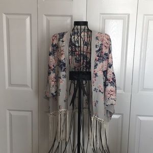 Abercrombie and Fitch kimono with fringe
